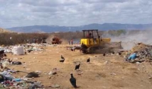 Prefeitura de Patos decreta calamidade e inicia força tarefa contra incêndio no lixão
