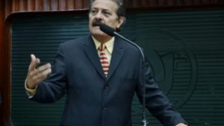 Depois de 12 anos á frente do PSL, Tião Gomes é destituído do cargo