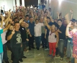 Luciano Cartaxo participa de reuniões e posa para fotos com prefeitos do Vale do Piancó