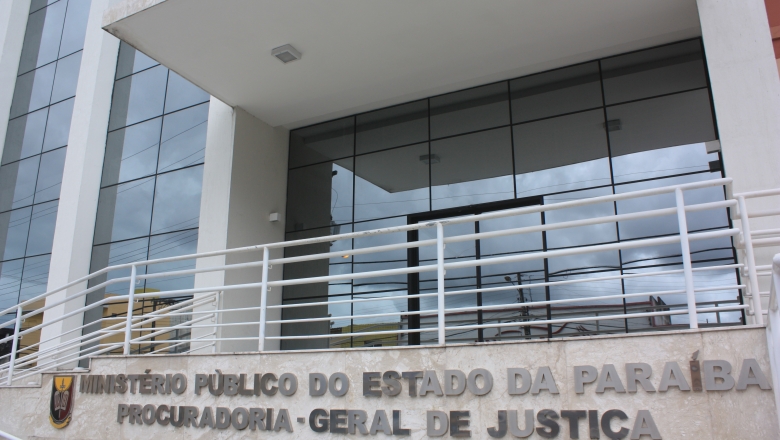 MP-PB recomenda que prefeitos e presidentes de câmaras de sete cidades do Vale do Piancó exonerem parentes