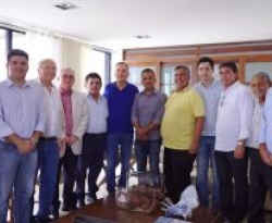 Ex-deputados Domiciano Cabral, Guilherme Almeida e Major Fábio se filiam ao PP