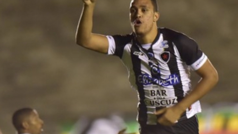 Botafogo leva a melhor e vence Treze no jogo ida da semi do Paraibano