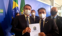 Efraim confirma vinda de Bolsonaro à Paraíba para esta quinta