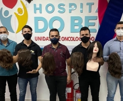 Hospital do Bem firma parceria com empresa que produz perucas e beneficia pacientes 