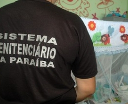 Polícia encontra droga escondida em roupa de bebê na Paraíba