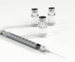 Anvisa aprova realização de testes de duas vacinas contra covid-19