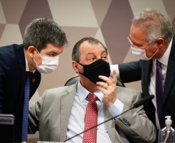 CPI da Pandemia aprova convocação de advogada da família Bolsonaro