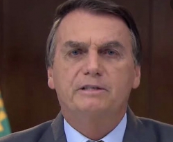 PL confirma cancelamento do ato de filiação de Bolsonaro no dia 22