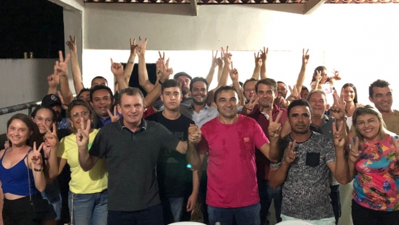 Chico Mendes recebe apoio de Cloves Barbosa, ex-candidato a prefeito de São José de Piranhas