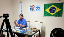 Bolsonaro faz live 'escondido' após decisão do TSE: 'Nas trevas'