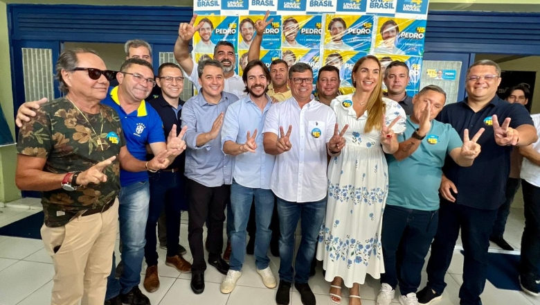 Prefeito de Cabedelo sobre Pedro: "Um jovem com novas ideias e propostas que podem revolucionar a Paraíba"