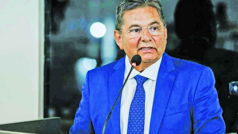 Adriano Galdino descarta disputar a vice-governadoria numa eventual chapa encabeçada por Lucas Ribeiro, em 2026