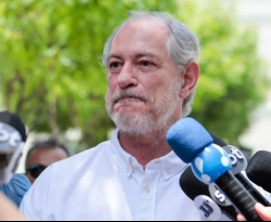 Após ser desmentido, Ciro Gomes volta a acusar governo Lula de vender precatórios 