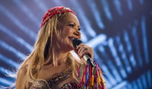 Solange Almeida adia agenda de shows após cirurgia não programada 
