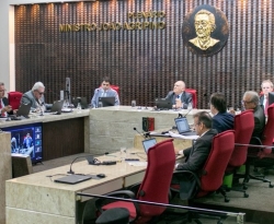 TCE multa 43 prefeituras por atraso no envio de dados pelo Sagres Diário e aprova contas de Pedra Branca