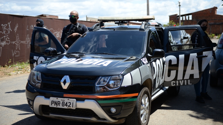 Polícia deflagra operação contra grupo criminoso; 19 pessoas suspeitas foram presas em Cajazeiras e mais quatro cidades da PB e CE