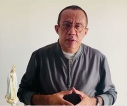 Tornozeleira eletrônica: padre Egídio de Carvalho viola medida cautelar e juiz comunica ao Gaeco