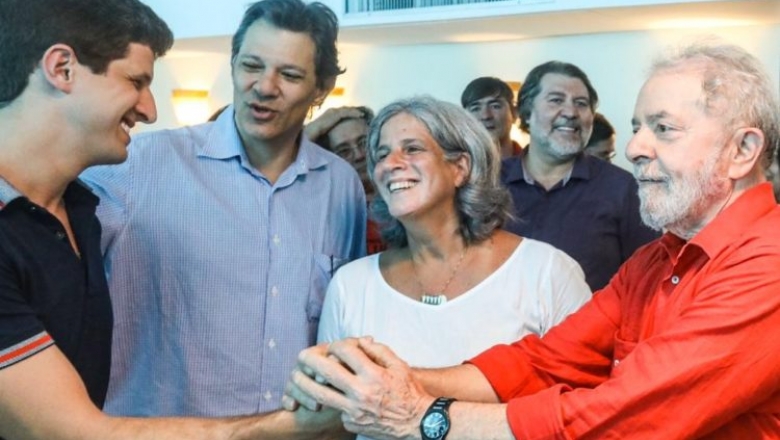 Filho de Eduardo Campos recebe Lula no Recife: “580 dias preso injustamente”