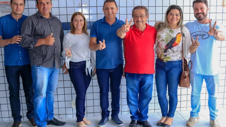 Oposição de Santa Helena desiste de votar em Lucélio e anuncia apoio a Maranhão