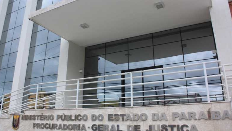 Ex-prefeito é denunciado por desvio de recursos no Sertão da PB