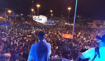 Réveillon atrai multidão em São José Piranhas e prefeito anuncia mais uma vez antecipação de salários dos servidores