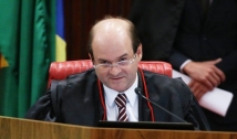 Ministro do TSE nega pedido para retirar nome de Lula de pesquisas  