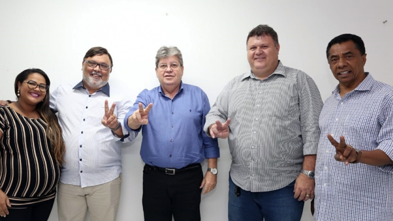 Novas adesões: João recebe o apoio do prefeito de Boa Vista e de todo seu grupo político