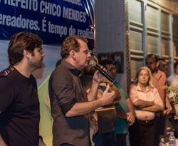 Prefeito de São José de Piranhas assina ordem de serviço para calçar 19 ruas; investimentos chegam a R$ 1,5 milhão