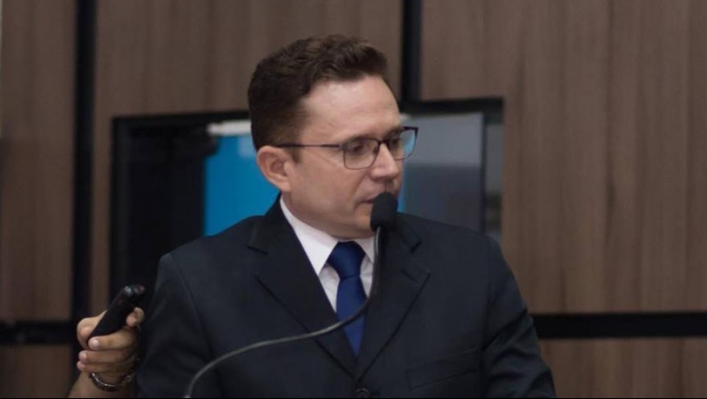 Assessoria do prefeito interino de Patos desmente boatos sobre nova renúncia