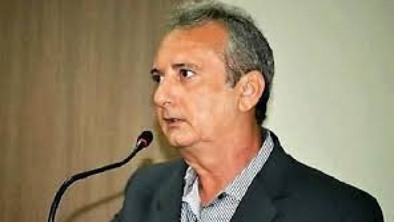 Dr. Zé Célio vira opção do grupo de oposição de Sousa para encarar Tyrone em 2020 - Por Gilberto Lira