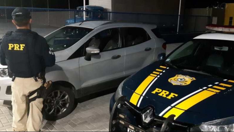 PRF recupera quatro veículos roubados em poucas horas de fiscalização no Sertão da PB