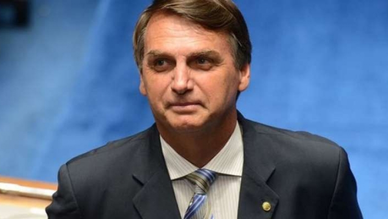 Em novo aceno ao Nordeste, Bolsonaro promete concluir transposição do São Francisco