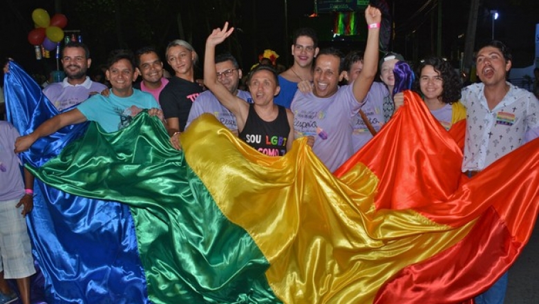 Vereador de Cajazeiras protesta contra a decisão que libera a 'cura gay'; ouça entrevista