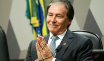 Eunício Oliveira diz que a PB deve abraçar a candidatura de José Maranhão