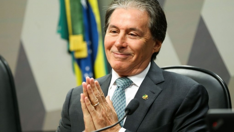 Eunício Oliveira diz que a PB deve abraçar a candidatura de José Maranhão
