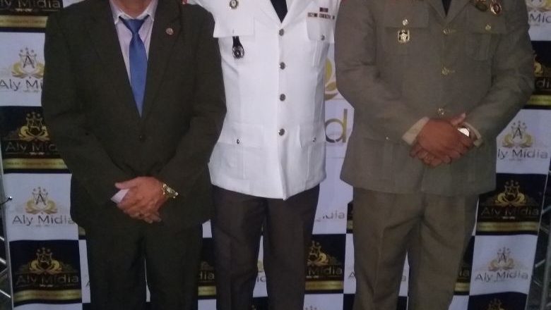Comandante do 6º BPM recebe em evento festivo comenda 'Destaque 2017'