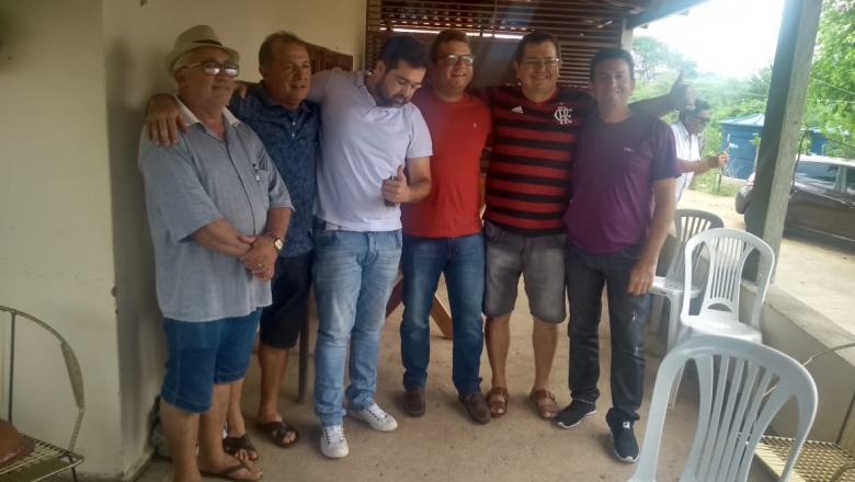 Vice-prefeito anuncia rompimento político com prefeito de Bonito de Santa Fé e se reúne com lideranças da oposição