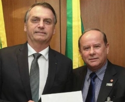 Bolsonaro nomeia professor paraibano para coordenação da Capes