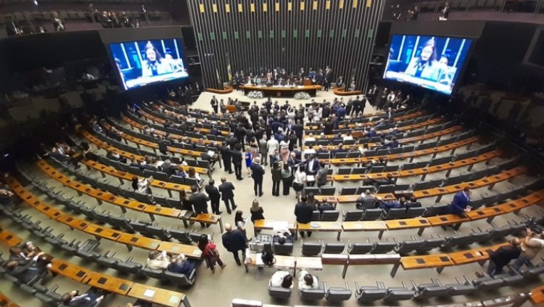 Reformas vivem incerteza no Congresso após novo atrito com Bolsonaro