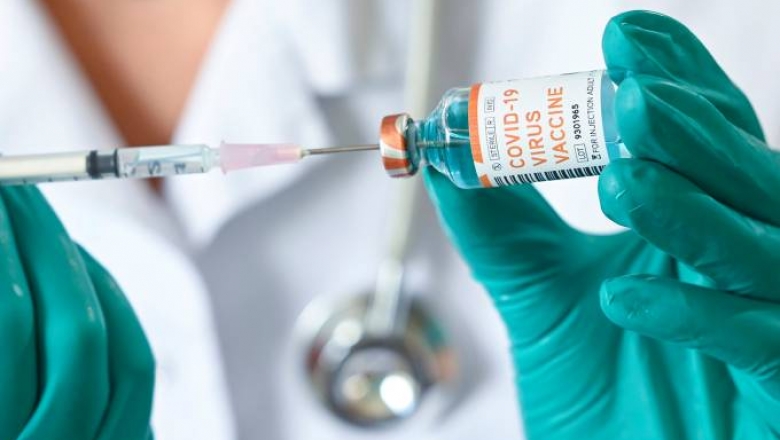 Governo anuncia acordo para fabricar vacina contra Covid-19 no Brasil