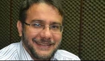 Ex-prefeito de Cajazeiras não descarta indicar vice de Marquinhos Campos: "Jeová terá que mostrar números e viabilidade" 