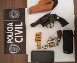 Polícia Civil de Cajazeiras prende homem por posse ilegal de arma e cumpre mandados ; confira
