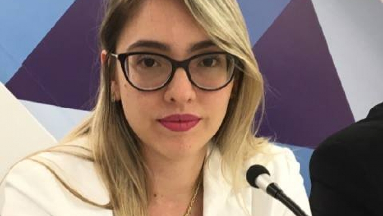 Opção para compor chapa, Myriam Gadelha sai as ruas e inicia pra valer pré-campanha- por Gilberto Lira