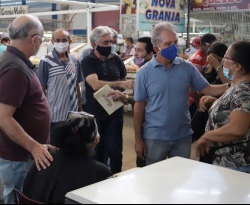 Nabor e Ivanes visitam Mercado Central de Patos e confirmam que pré-candidatura sai no fim de agosto