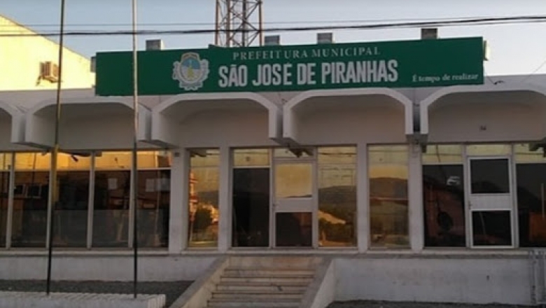 Pré-candidato contrata agência de marketing e oposição de São José de Piranhas terá mesmo três candidaturas a prefeito