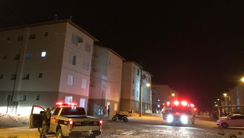 Homem é detido após colocar fogo em apartamento da ex-companheira, em Cajazeiras