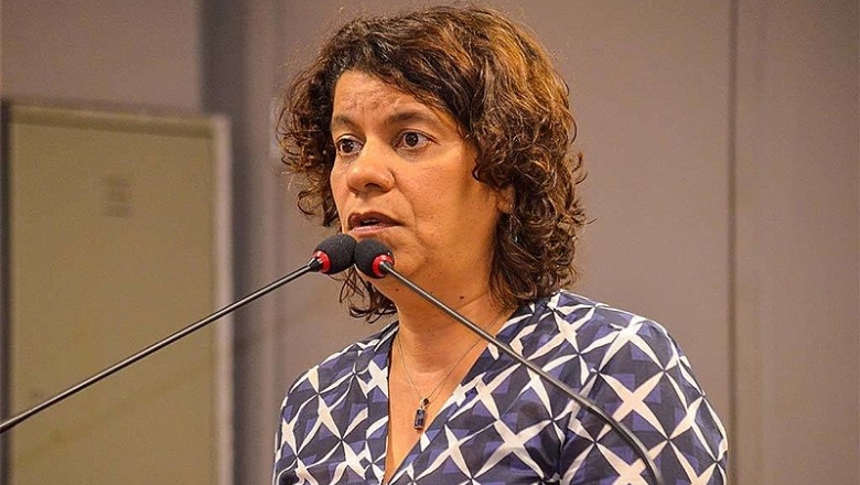 Ministra do STJ retira recolhimento noturno obrigatório contra Estela Bezerra