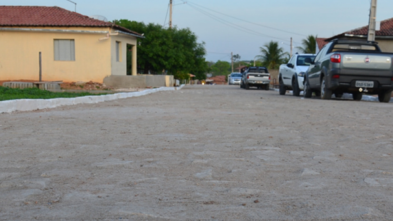 Prefeitura de Cajazeiras recupera pavimentação a paralelepípedos e malha asfáltica