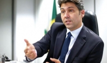 Leonardo Gadelha critica CPI da Covid-19: "Estamos perdendo tempo, temos coisas mais importantes"