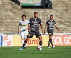 Botafogo joga mal em casa e perde para o Volta Redonda